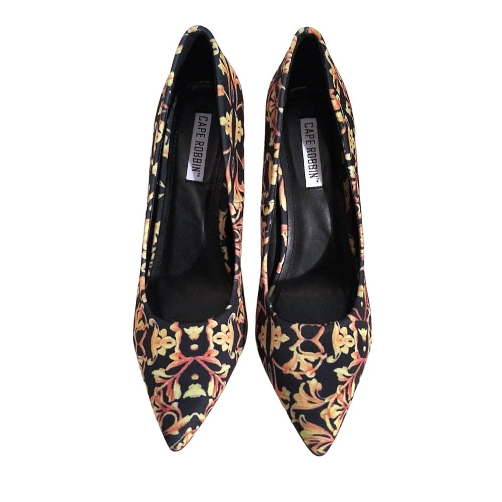 Pointy Toe Pumps, High Heels, Size 8.5 Shoe, Stiletto Heel, Pointed Toe Shoes - Picture 2 of 9
